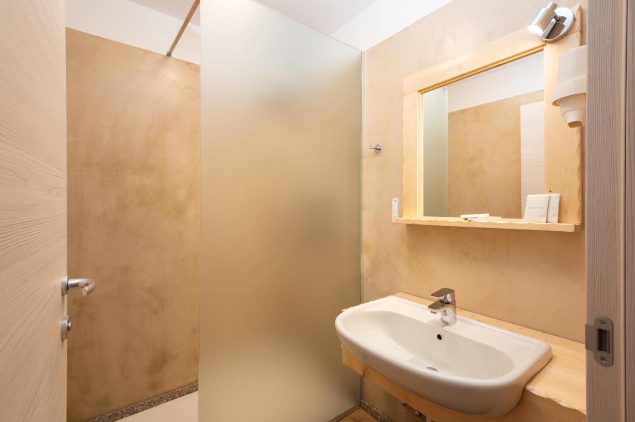 Vezza Alpine & 3* Vezza dʼOglio